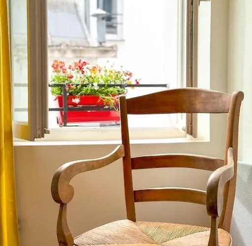 아파트 Cosy Au Coeur De 파리